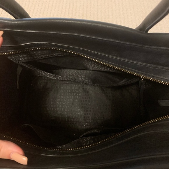 Kate Spade ♠️ Beautiful Purse! - Picture 3 of 12